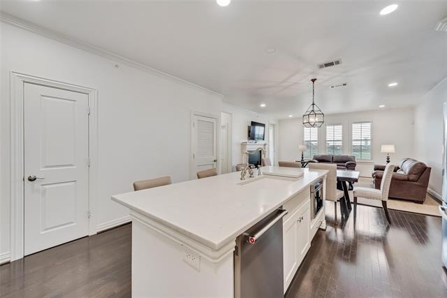 Building Photo - 2500 King Arthur Blvd