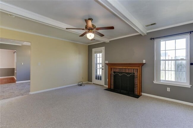 Building Photo - 1025 Taylor Rd