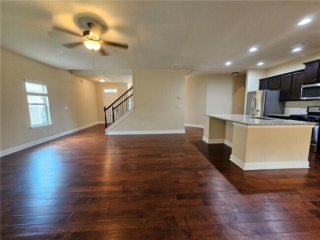 Building Photo - 2792 Misty Ivy Dr