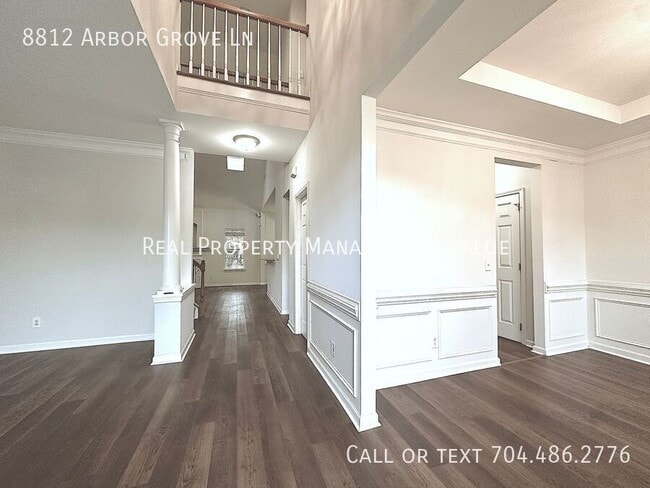 Building Photo - 8812 Arbor Grove Ln