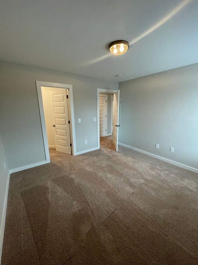 Building Photo - Home for Rent in Calera, AL!!! Available to View Now!!!