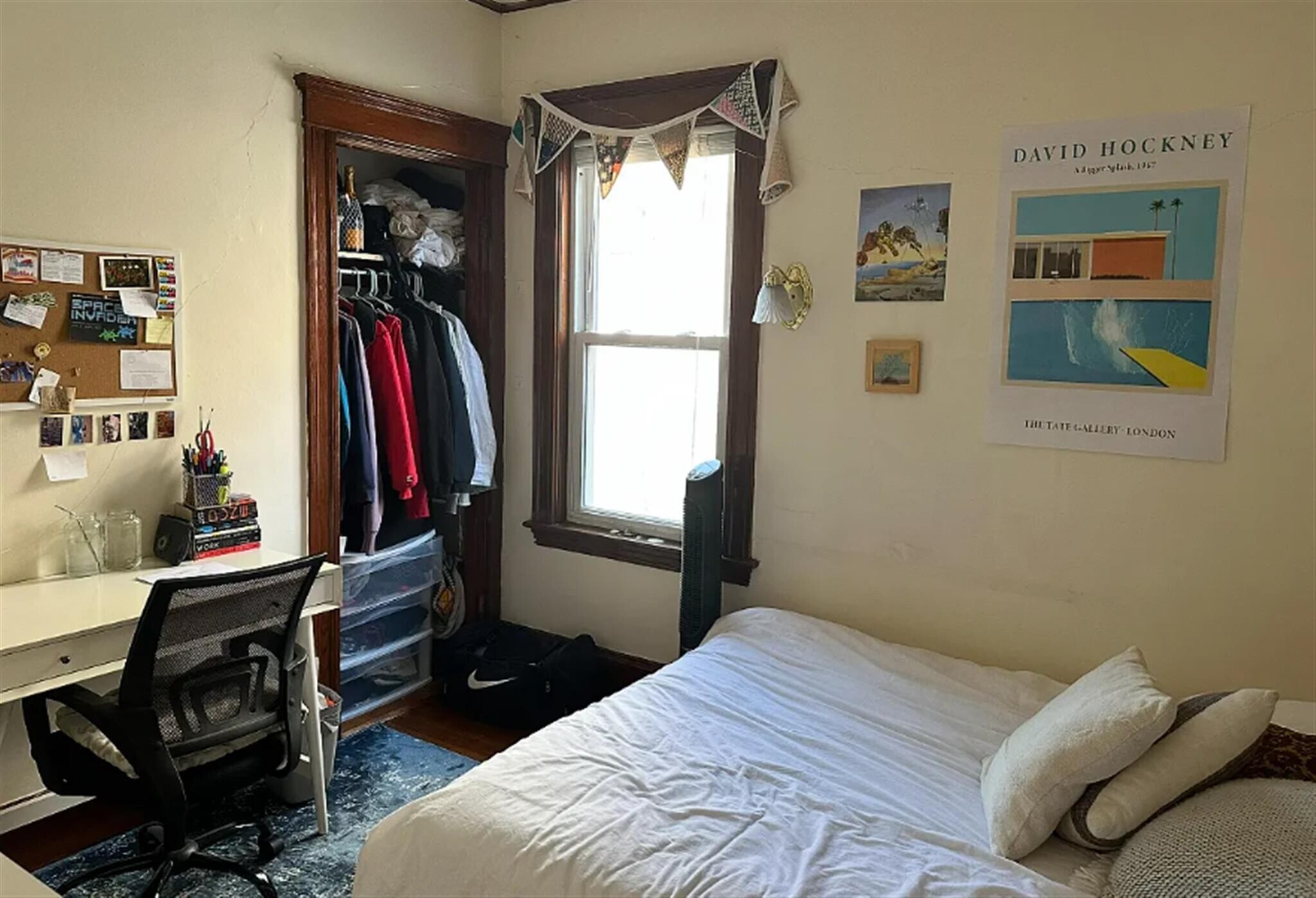 Building Photo - 183 College Ave