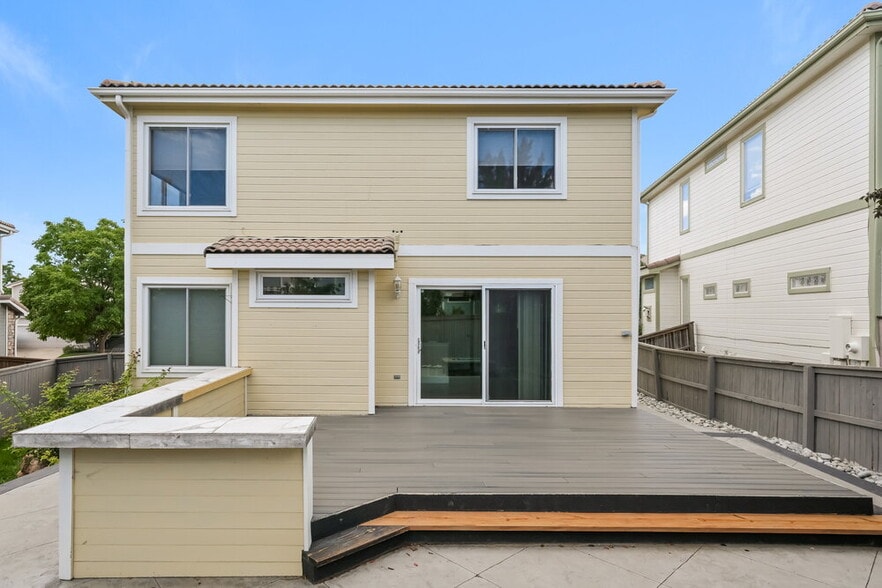 Building Photo - 4483 Lyndenwood Point