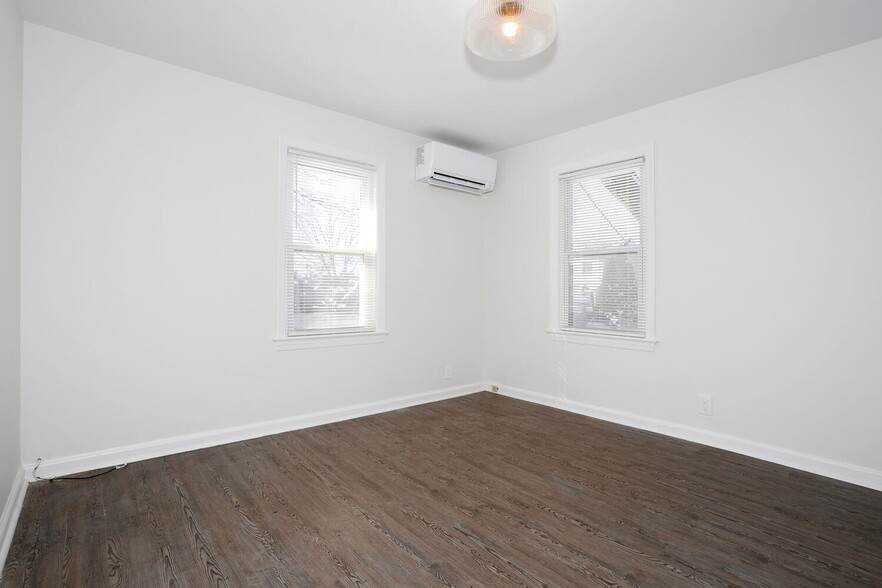 Building Photo - 31 Rea Ave