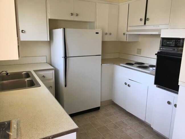 Building Photo - purvis03