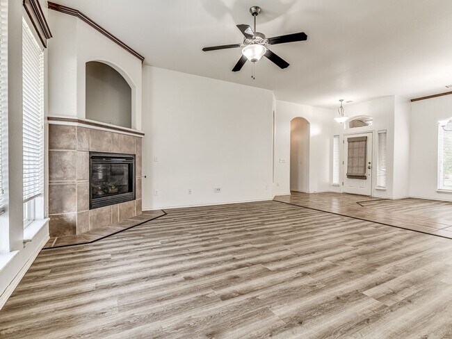 Building Photo - 4 Bedroom Home in Sonoma Lake - 3 Car Gara...