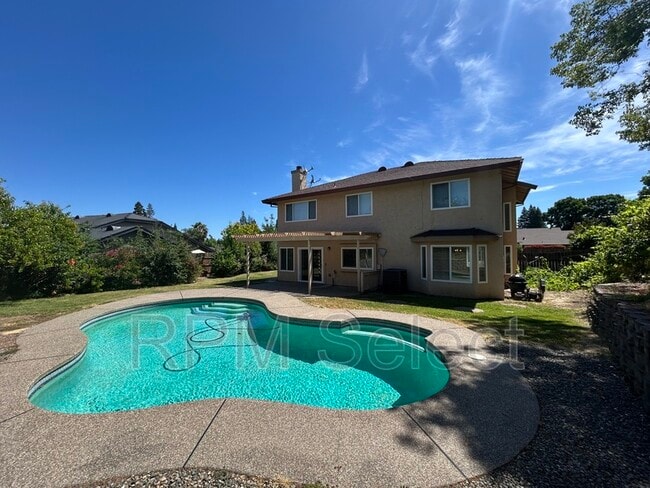 Building Photo - 1314 Jamestown Dr