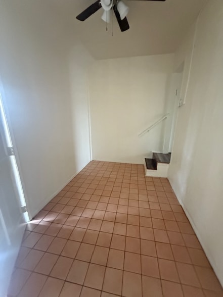 Building Photo - 3641 E 59th Pl