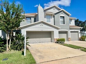 Building Photo - 2539 Aventurine St