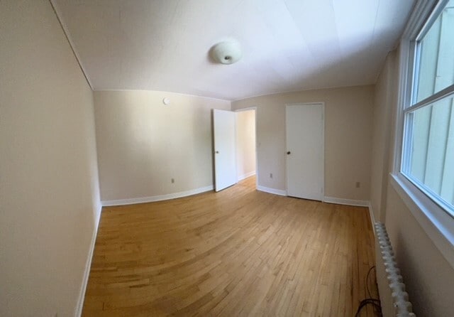 Building Photo - 172 Cliff St