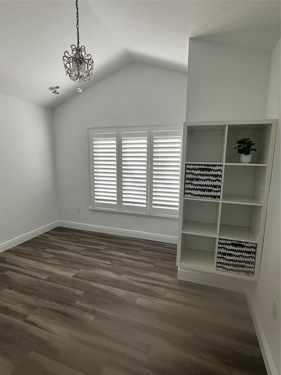 Building Photo - 2610 S Dundee St