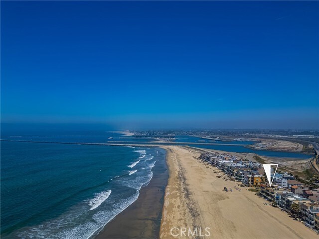 Building Photo - 87 Surfside Ave.