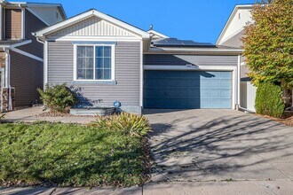 Building Photo - Spacious 3 Bed 3 Bath in the heart of Green Valley Ranch ELECTRICITY INCLUDED IN RENT