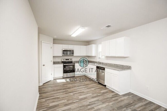 Building Photo - Beautiful 5 Bedroom Home in Jefferson!
