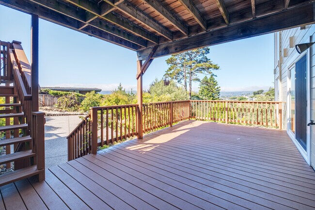 Building Photo - 90 Geldert Dr