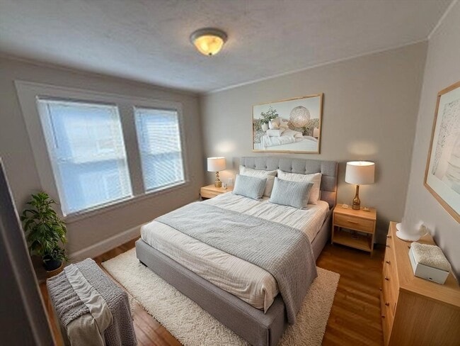 Building Photo - 66 Brock St