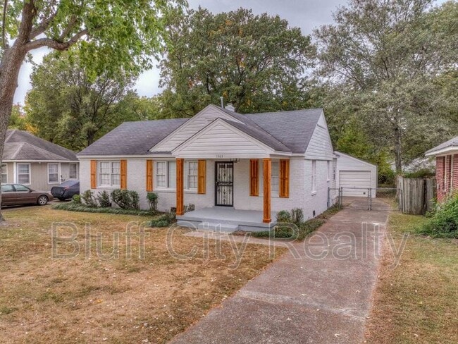 Building Photo - 1363 Colonial Rd