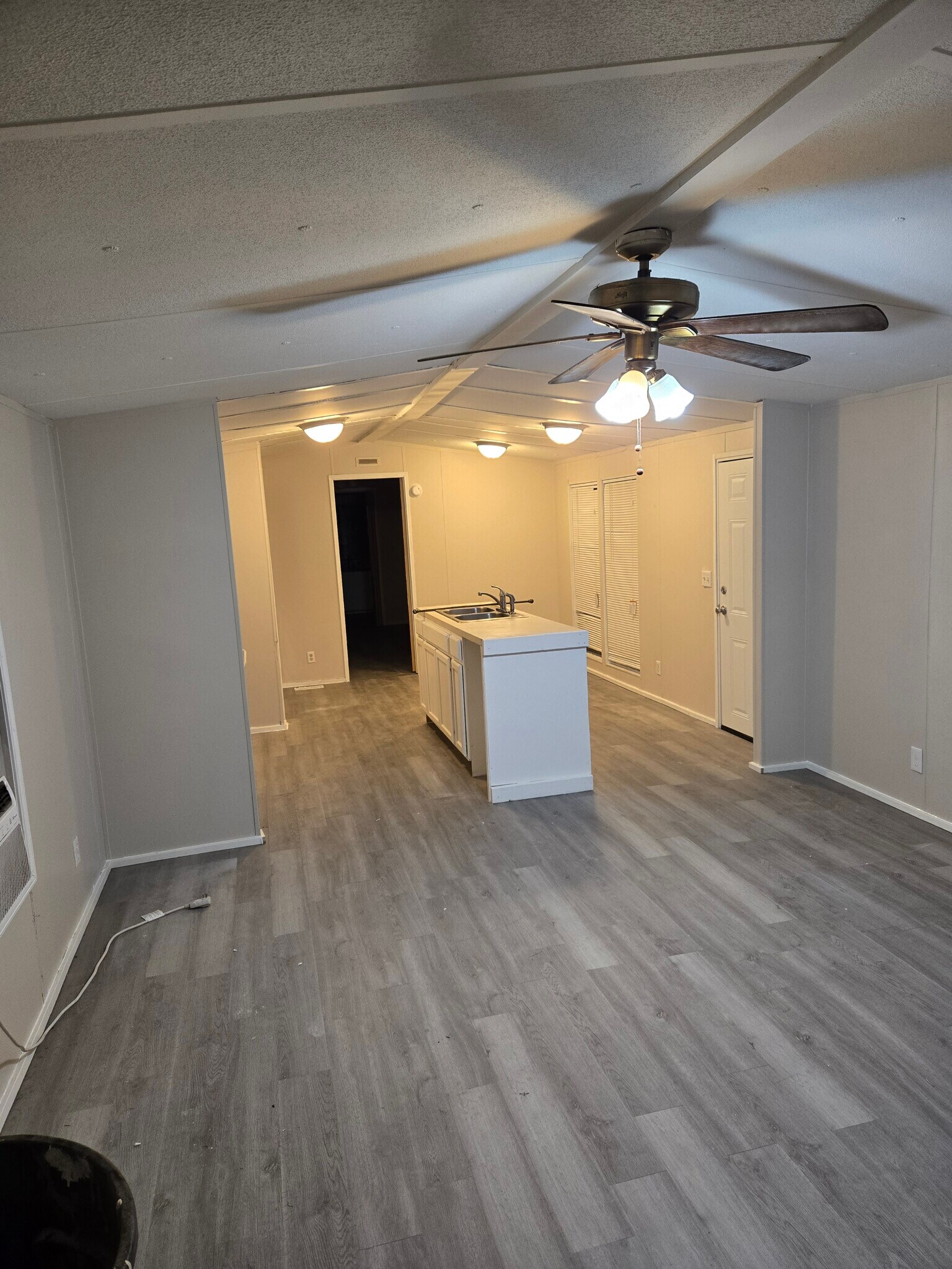 Building Photo - 1066 AL-14