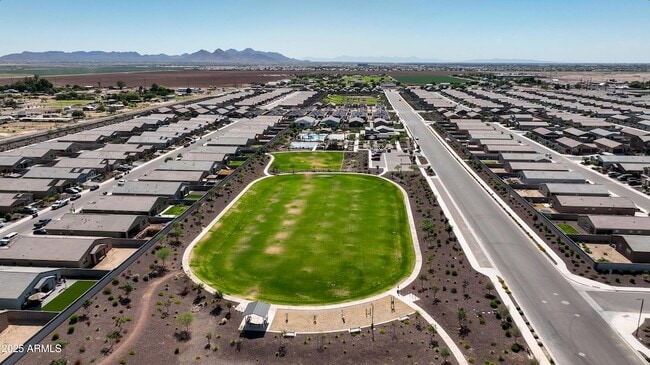 Building Photo - 36810 N Camarillo Dr