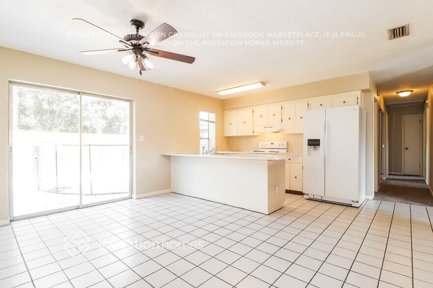 Building Photo - 2092 59th Way N