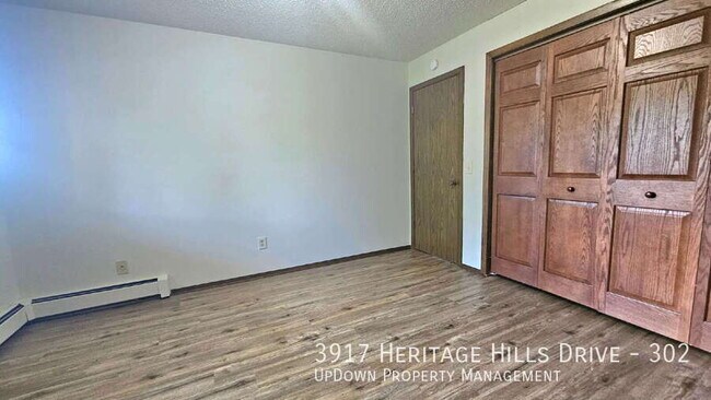 Building Photo - 3917 Heritage Hills Dr