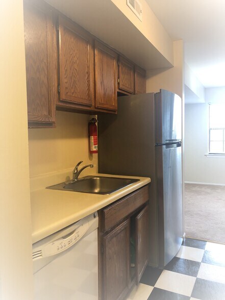 Building Photo - 106 Keystone Ct