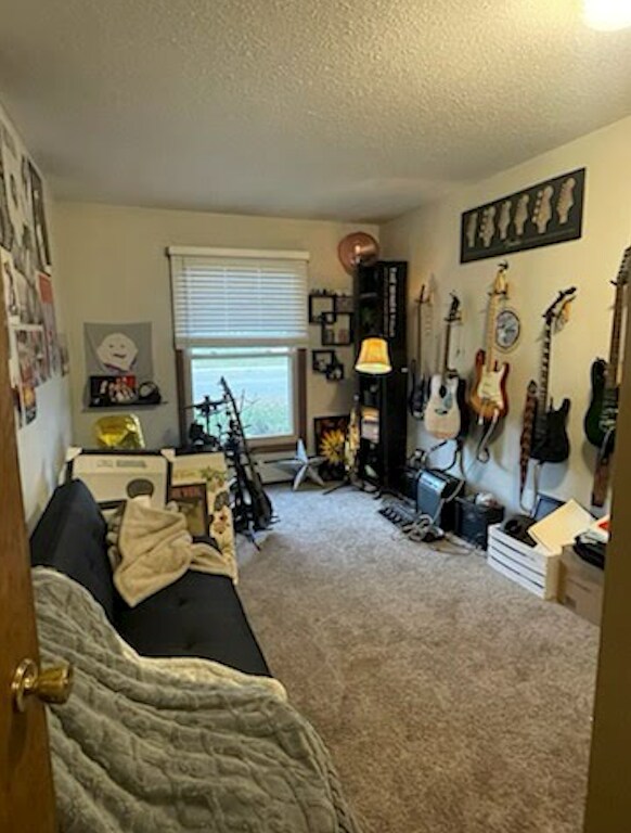 Building Photo - 903 11th Ave S