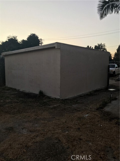Building Photo - 6036 Redman Ave