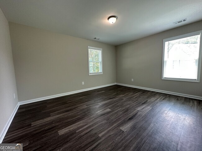 Building Photo - 24 Mill Stream Ct