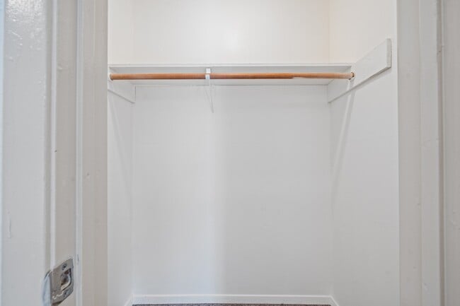 Building Photo - 4156 Belle Park Dr