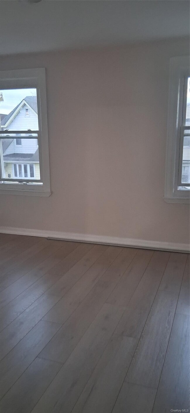 Building Photo - 104-73 129th St