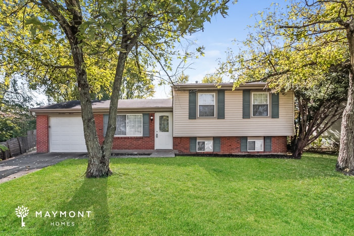 Primary Photo - 1711 W Kemper Rd