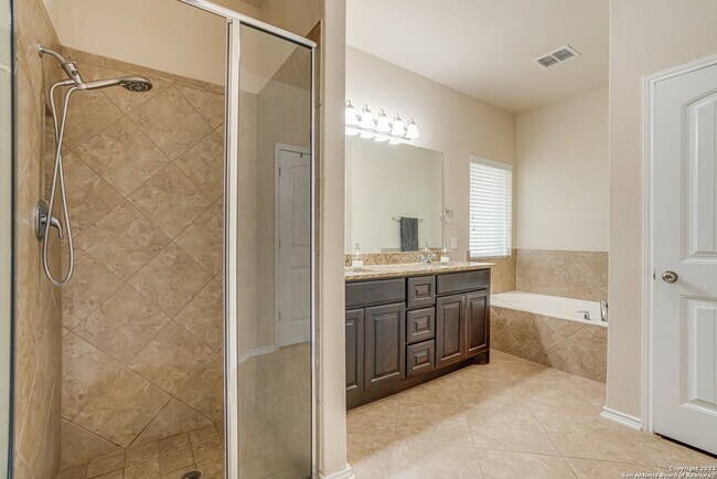 Building Photo - 12310 Red Maple Way