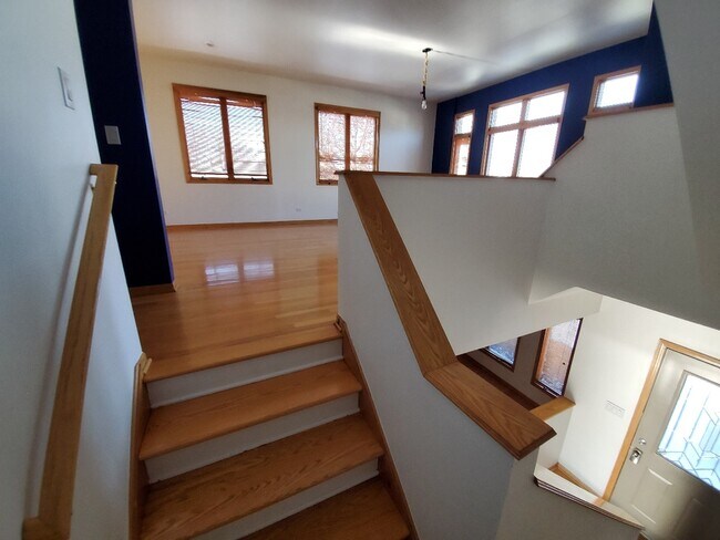 Building Photo - 9207 Gerritsen Ave