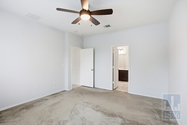 Building Photo - 8005 Crystalbrook W