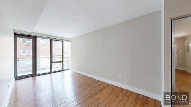 Building Photo - 237 E 34th St
