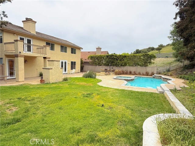 Building Photo - 5 Roadrunner Ct