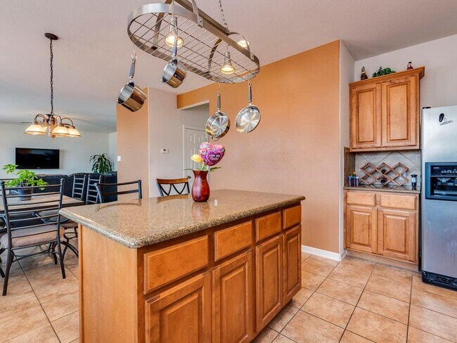 Building Photo - 13717 Field Spar Dr