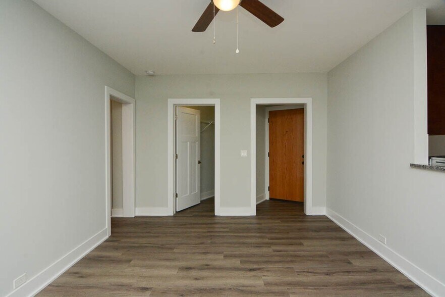 Building Photo - 730 Judson Ave