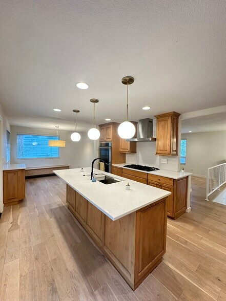 Building Photo - 15030 SW 150th Ct