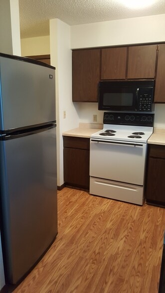 Primary Photo - 1312 Wilson St