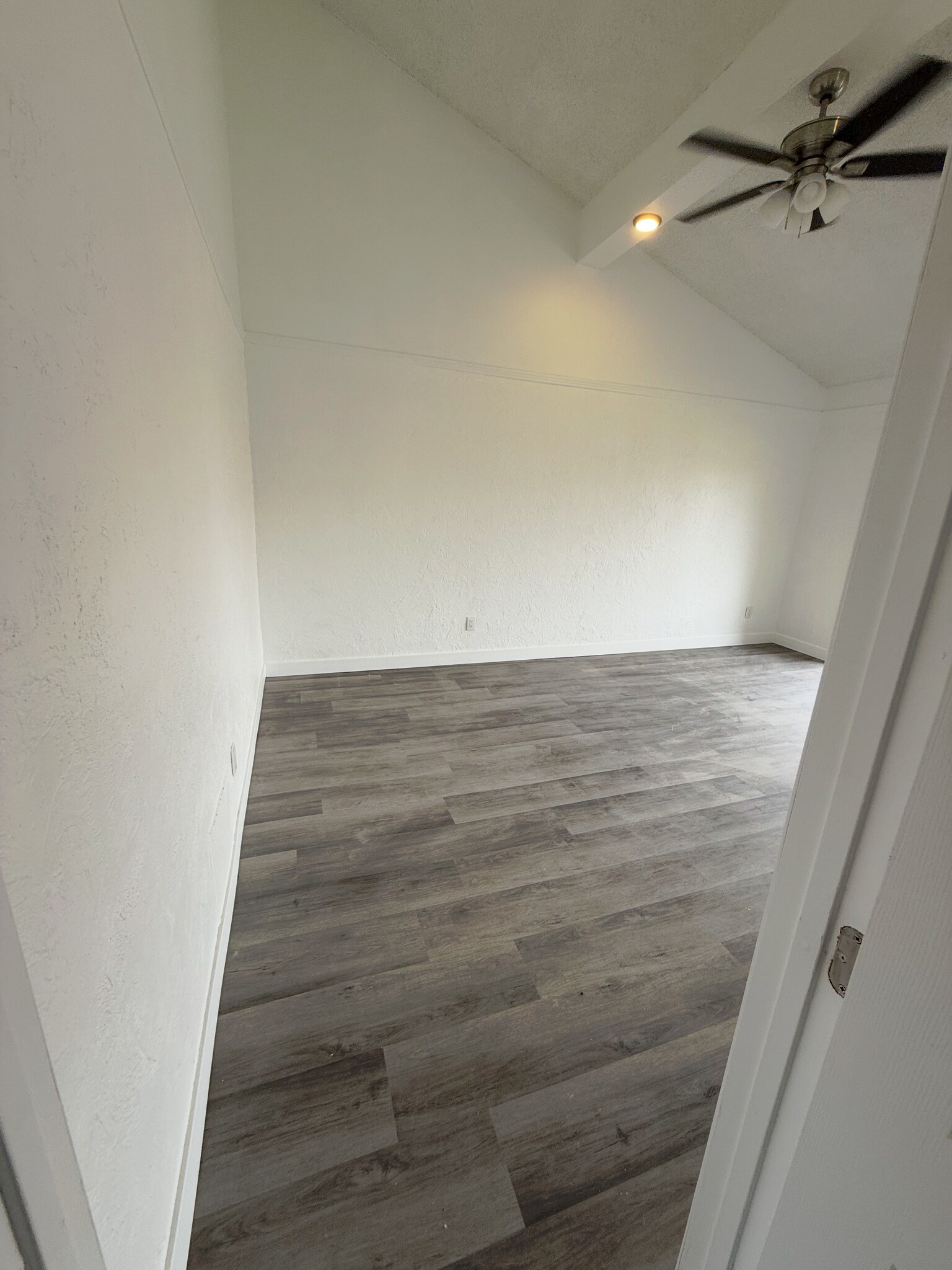 Building Photo - 700 W La Veta Ave