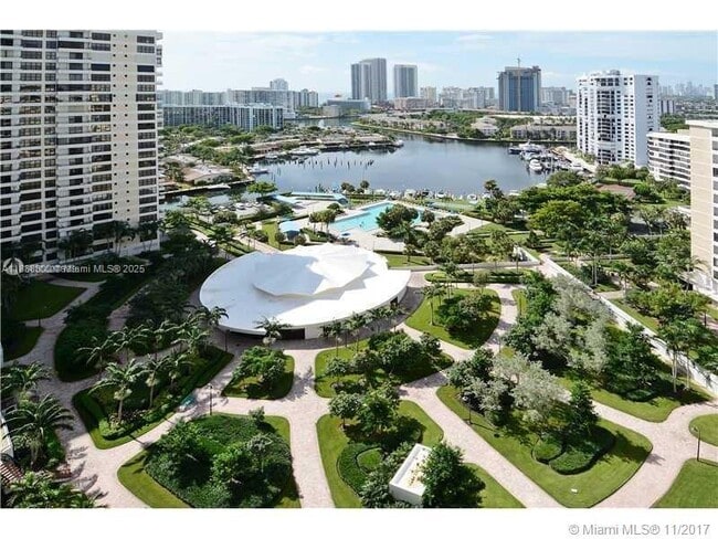 Building Photo - 600 Three Islands Boulevard