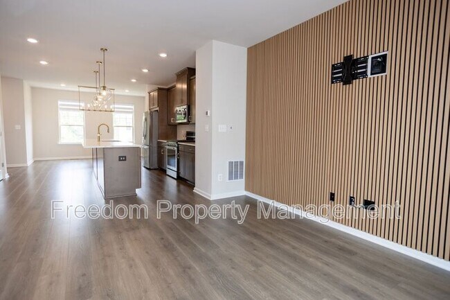 Building Photo - 9365 Barnes Lp