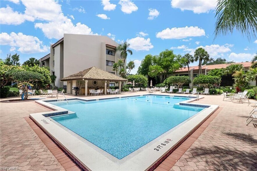 community pool area - 4200 Steamboat Bnd
