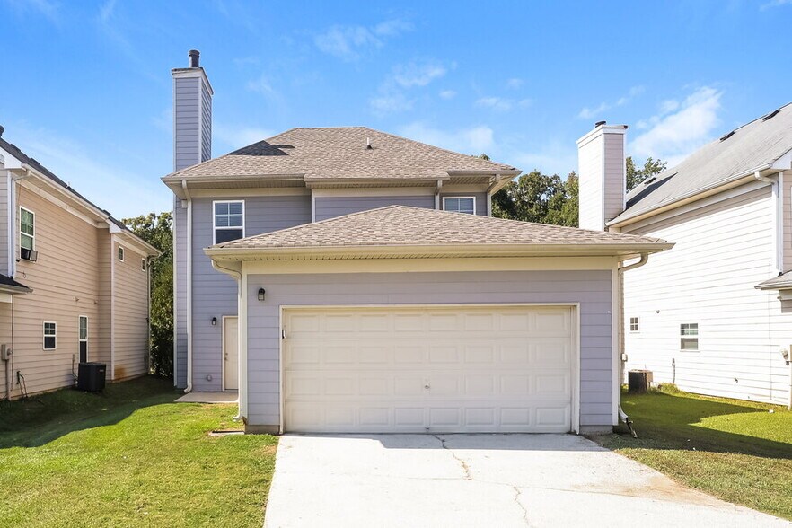 Building Photo - 4541 Parkway Cir