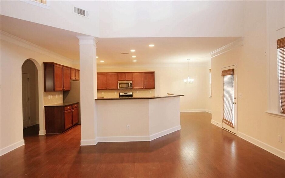 Building Photo - 2588 Cannon Farm Ln