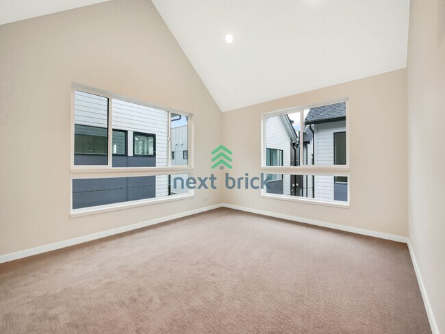 Building Photo - Stunning 2023-Built Crown Hill Townhome | 3 Bed | 2 Bath | Modern Finishes & Prime Seattle Location