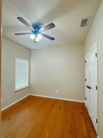 Building Photo - 2204 Starleaf Pl