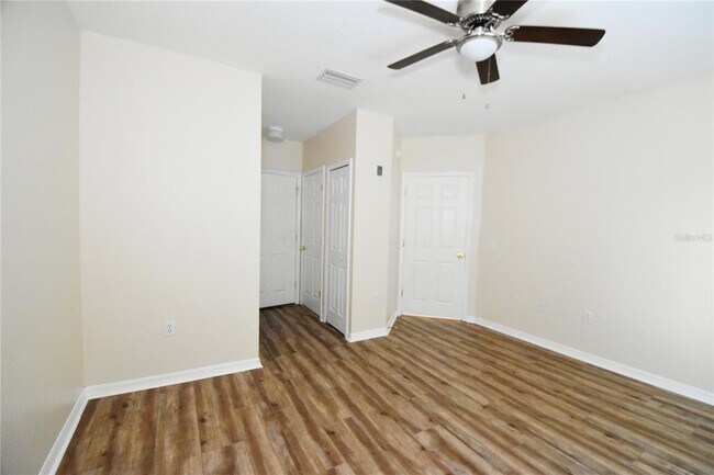 Building Photo - 9612 Seadale Ct